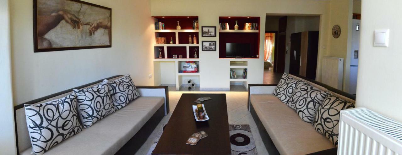 Apartamento Thesshouse Pefka Fk Tesalónica Exterior foto